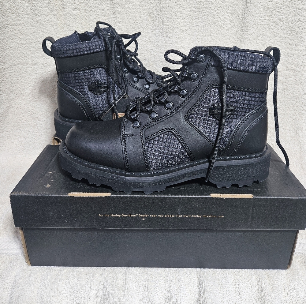 New! Harley-Davidson Hamlyn riding boots, size 9.5